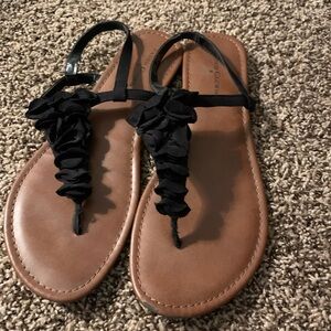 Faded glory sandals size 8